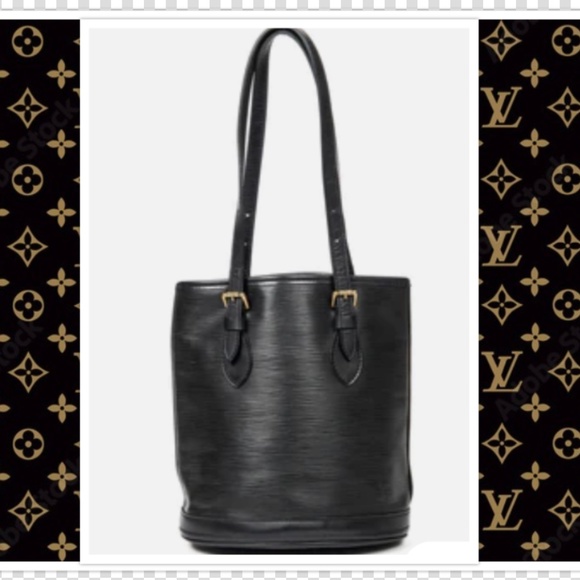 LOUIS VUITTON  M58992 EPI BLACK BUCKET BAG PM never carried! - Picture 1 of 11